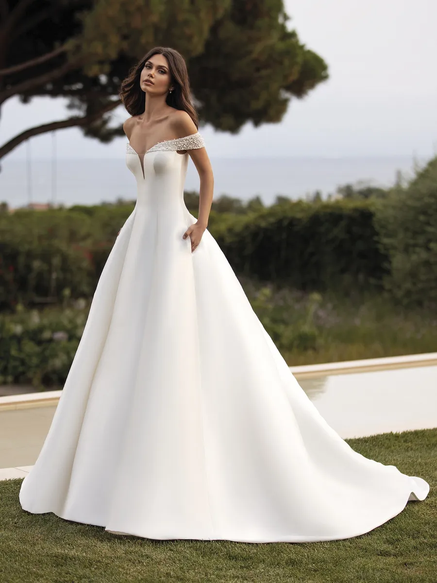 Pronovias