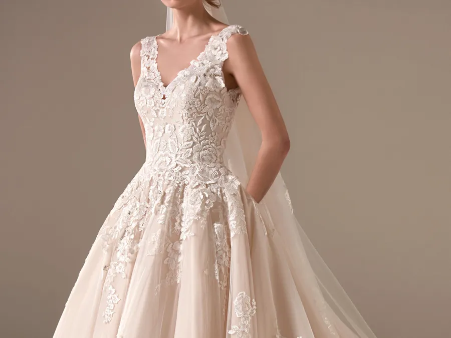 Pronovias