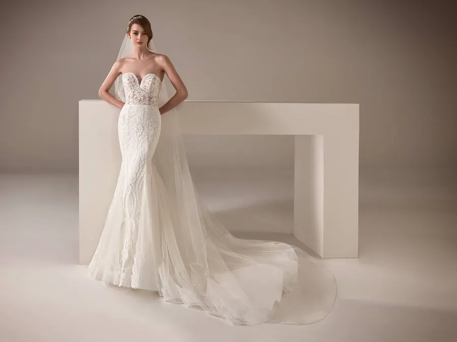 Pronovias