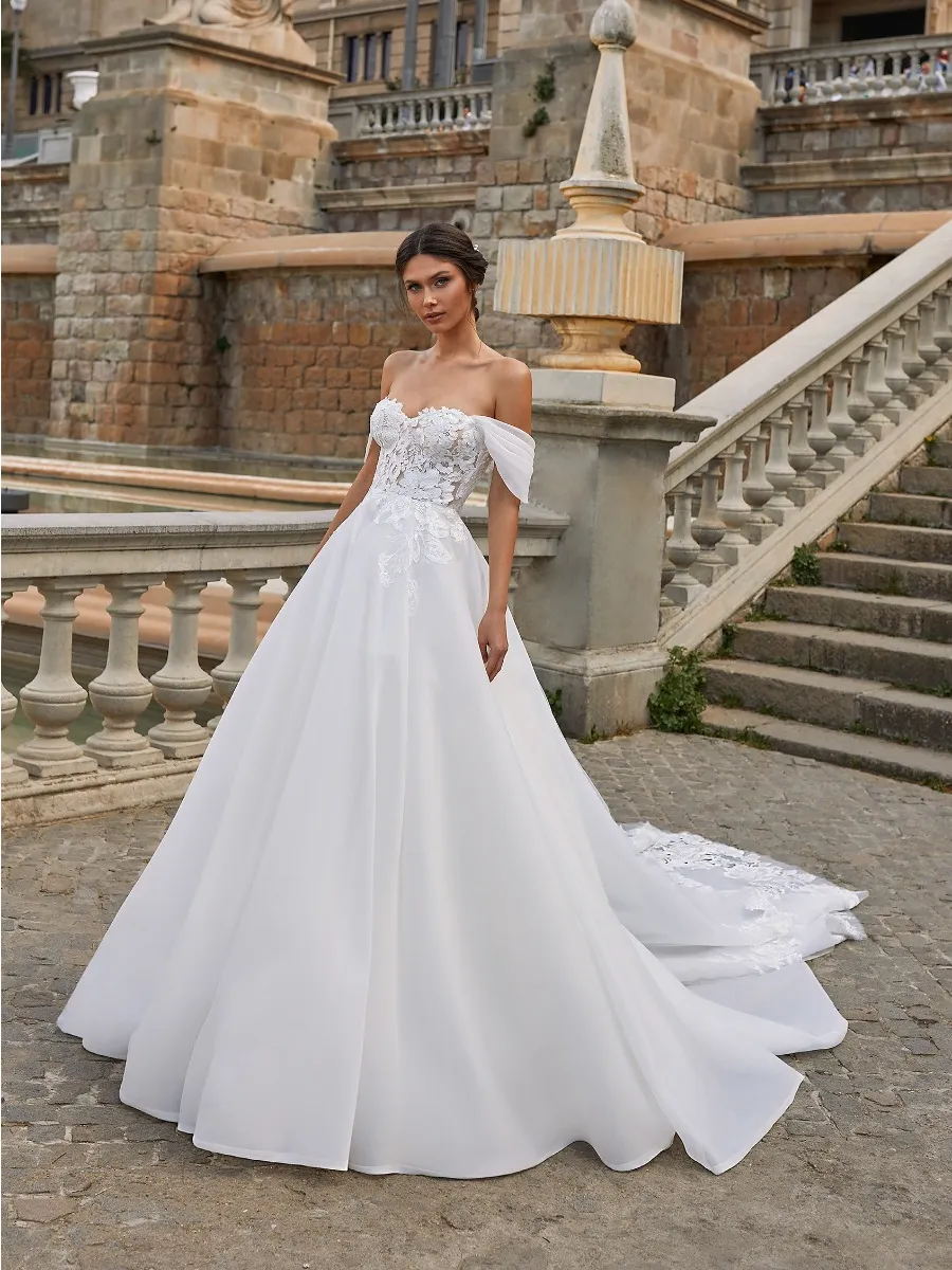 Pronovias