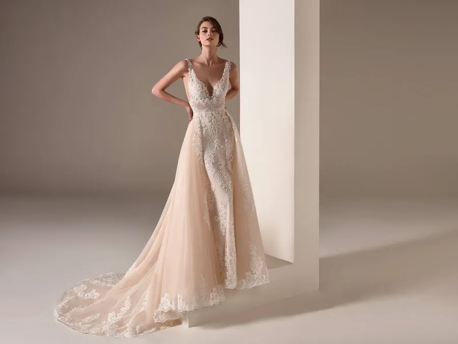 Pronovias