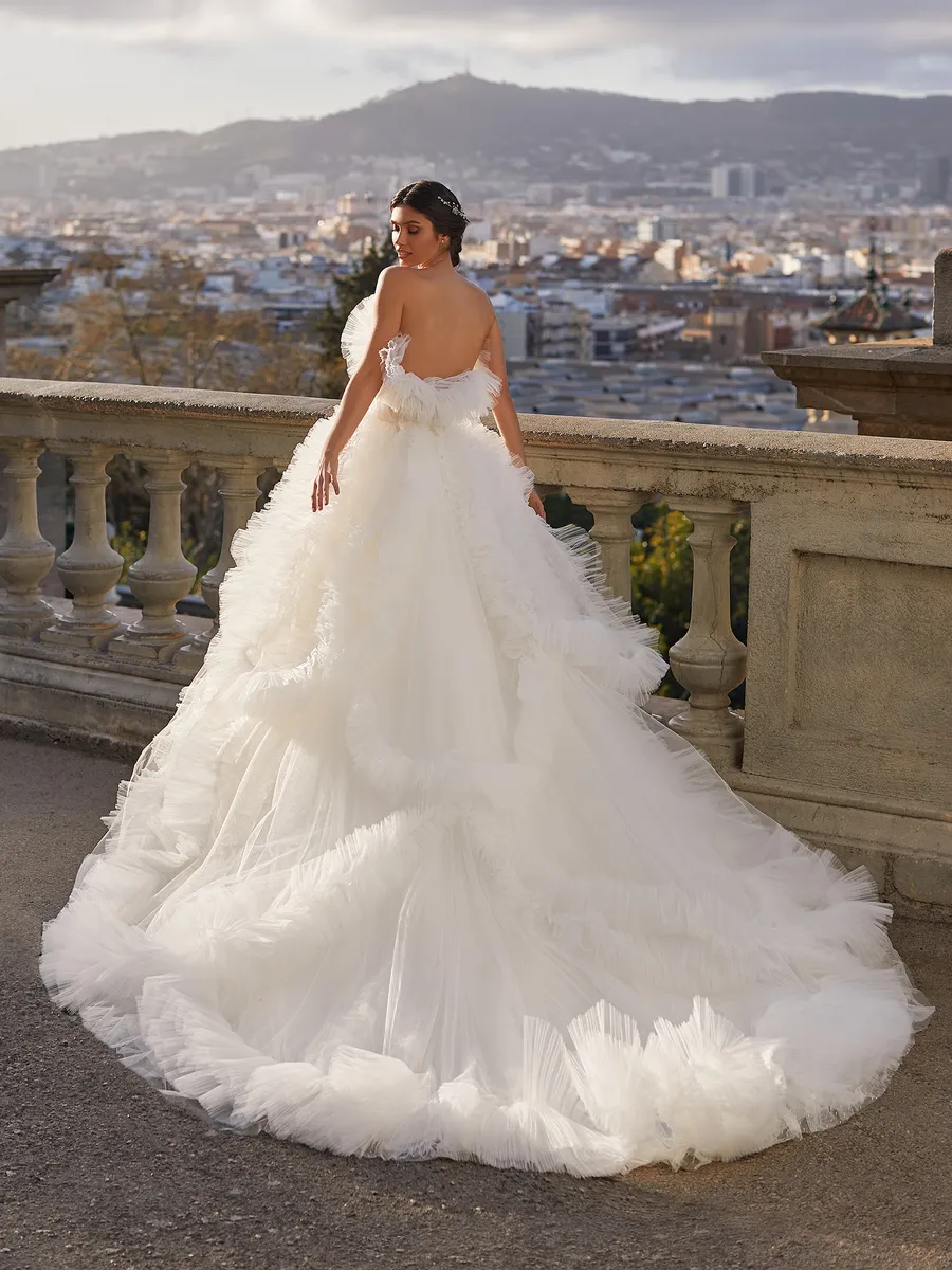 Pronovias