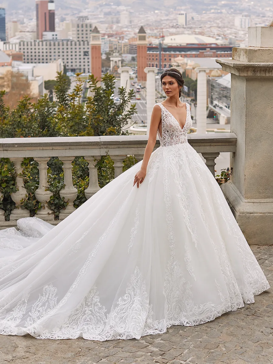 Pronovias