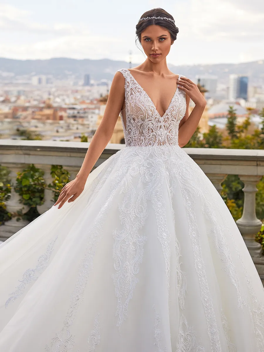 Pronovias