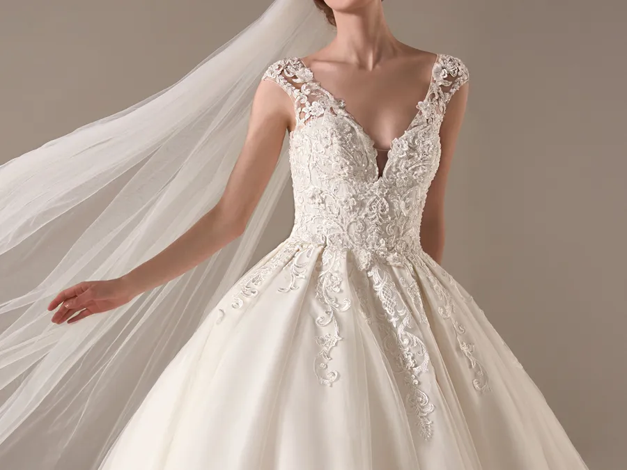 Pronovias