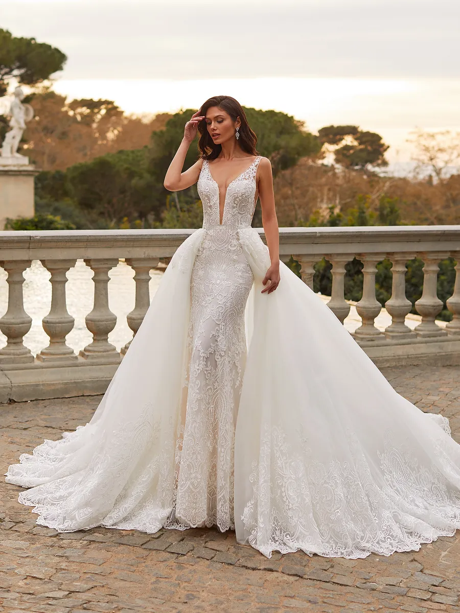 Pronovias