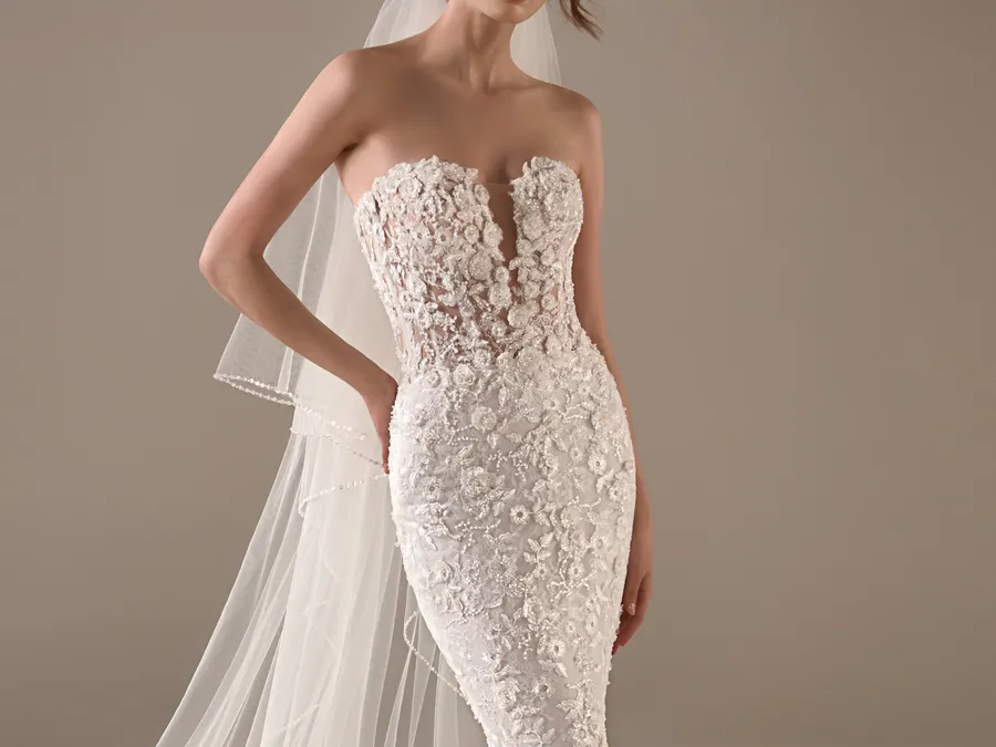 Pronovias