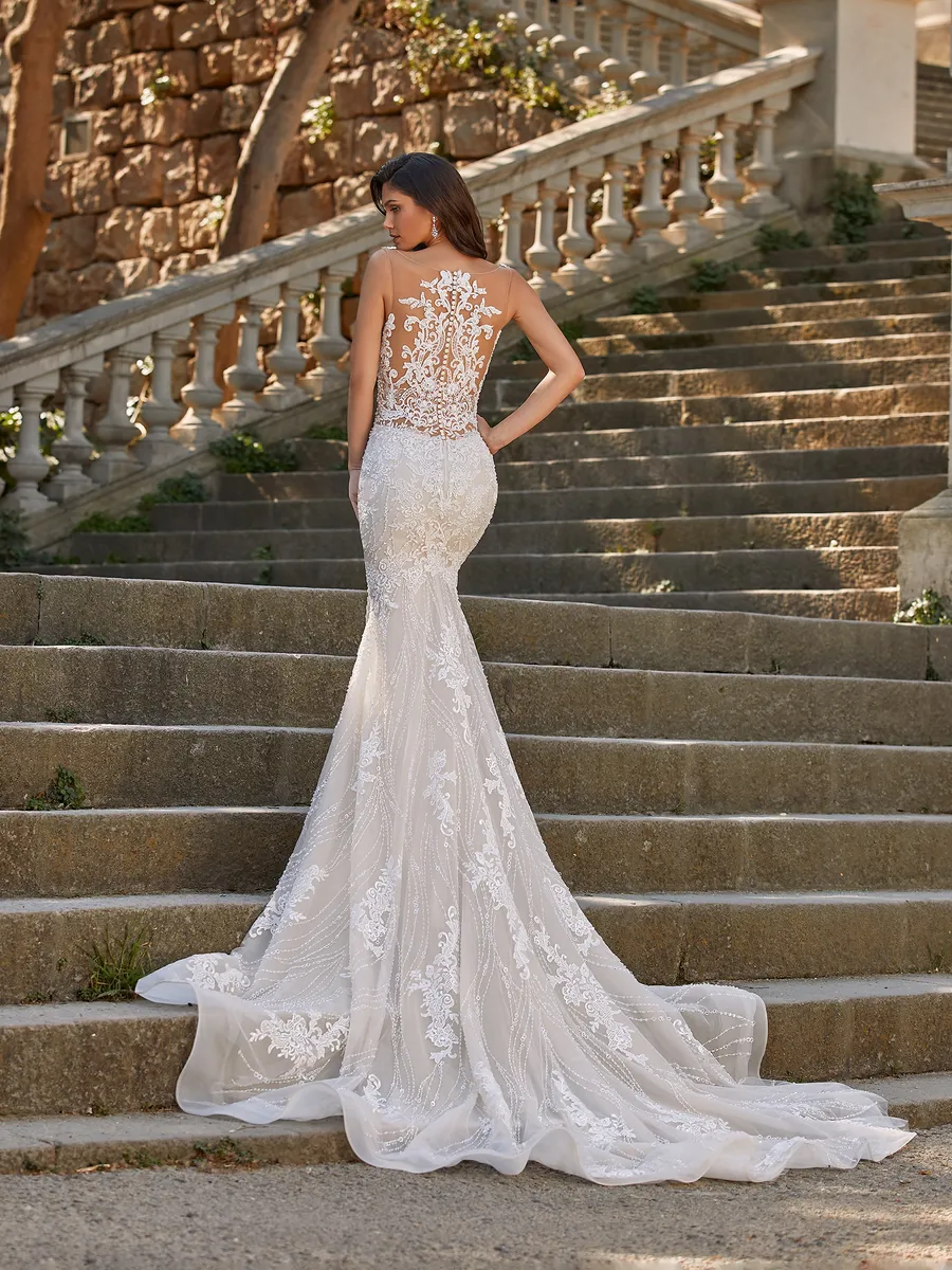 Pronovias