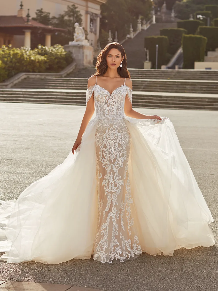 Pronovias