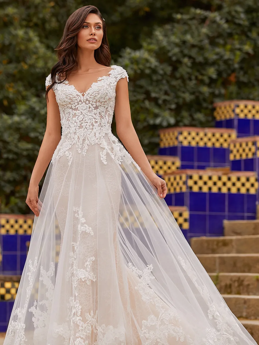 Pronovias