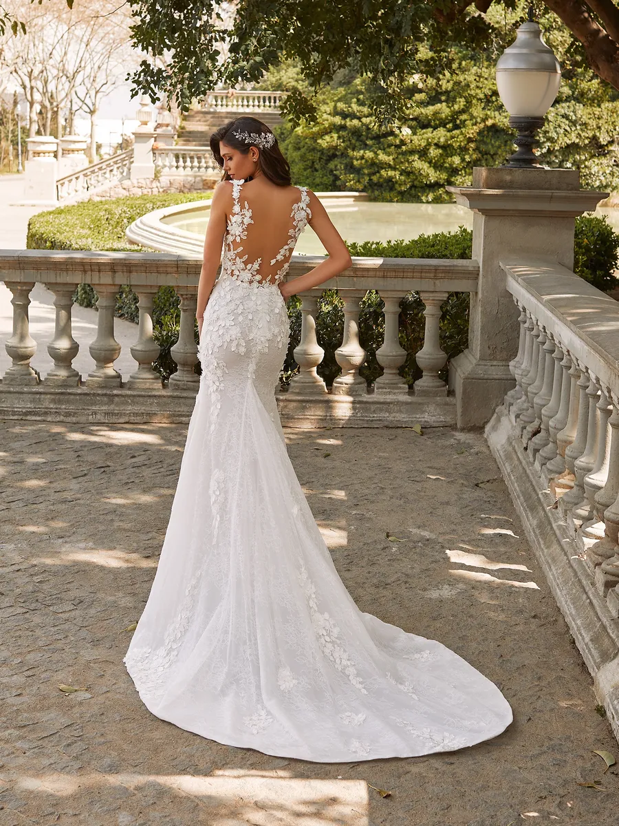 Pronovias