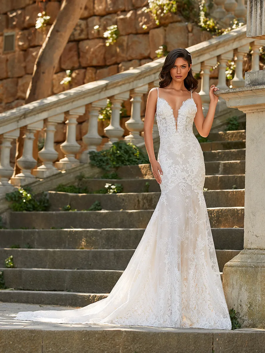 Pronovias