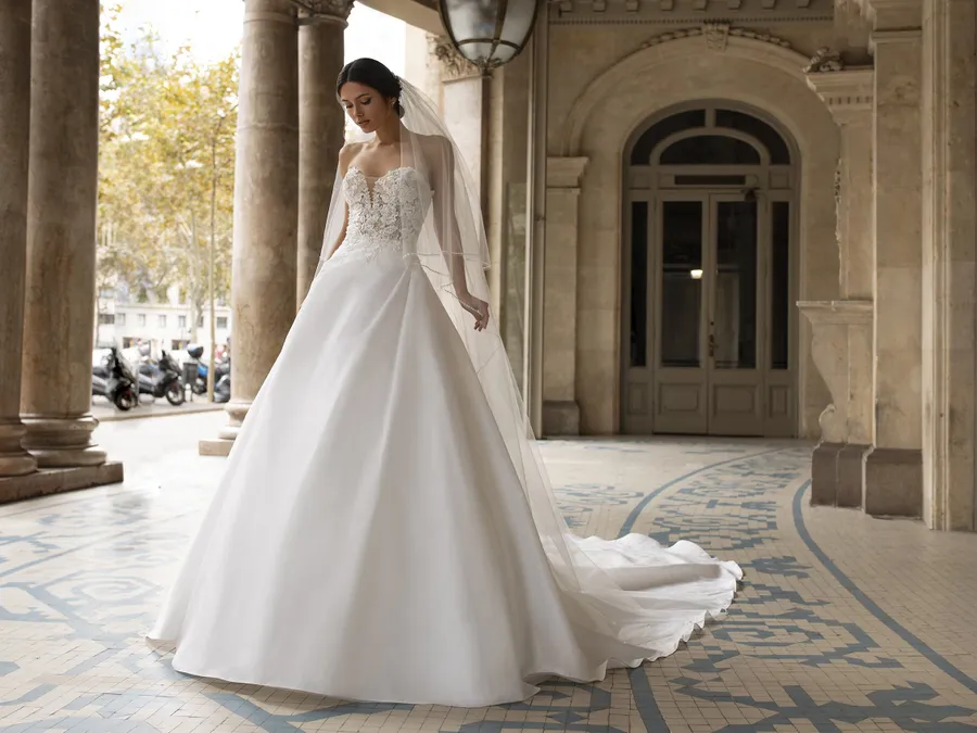 Pronovias