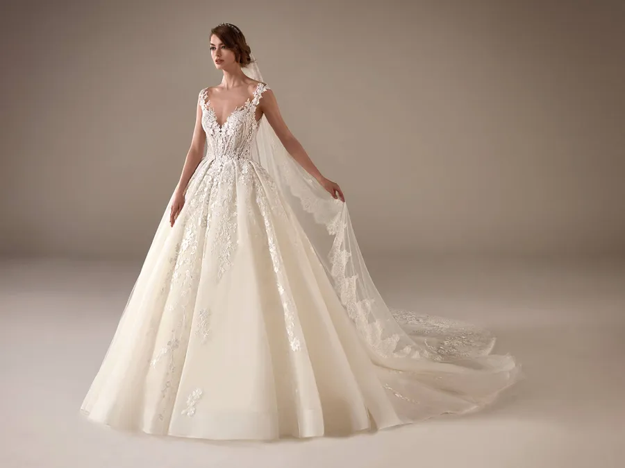 Pronovias