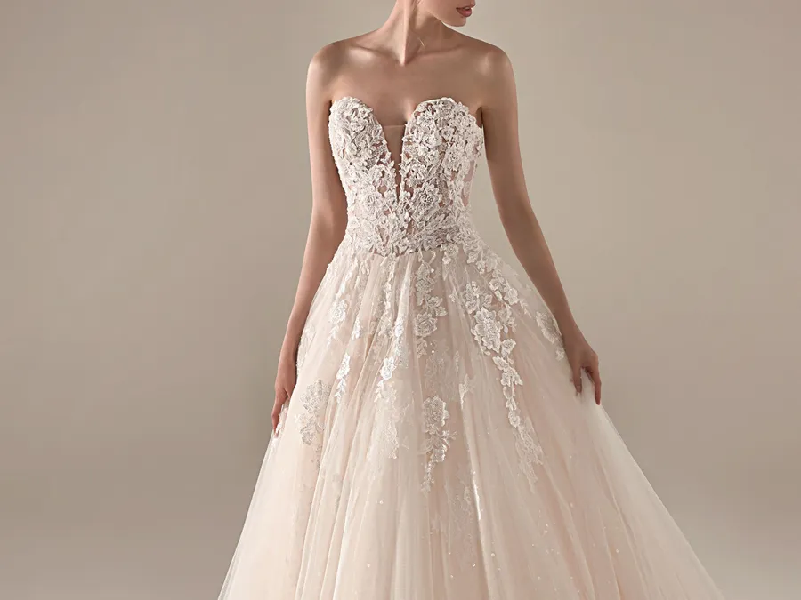 Pronovias