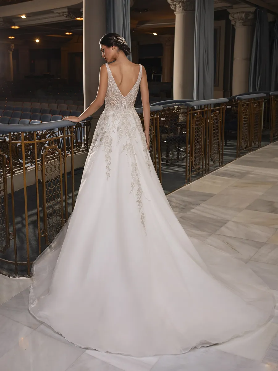 Pronovias