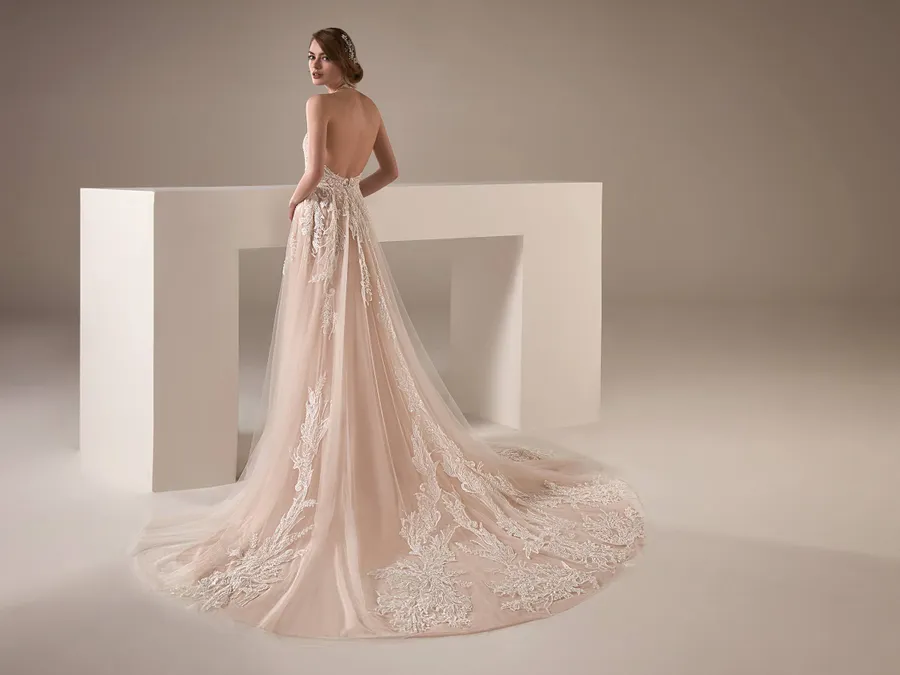 Pronovias