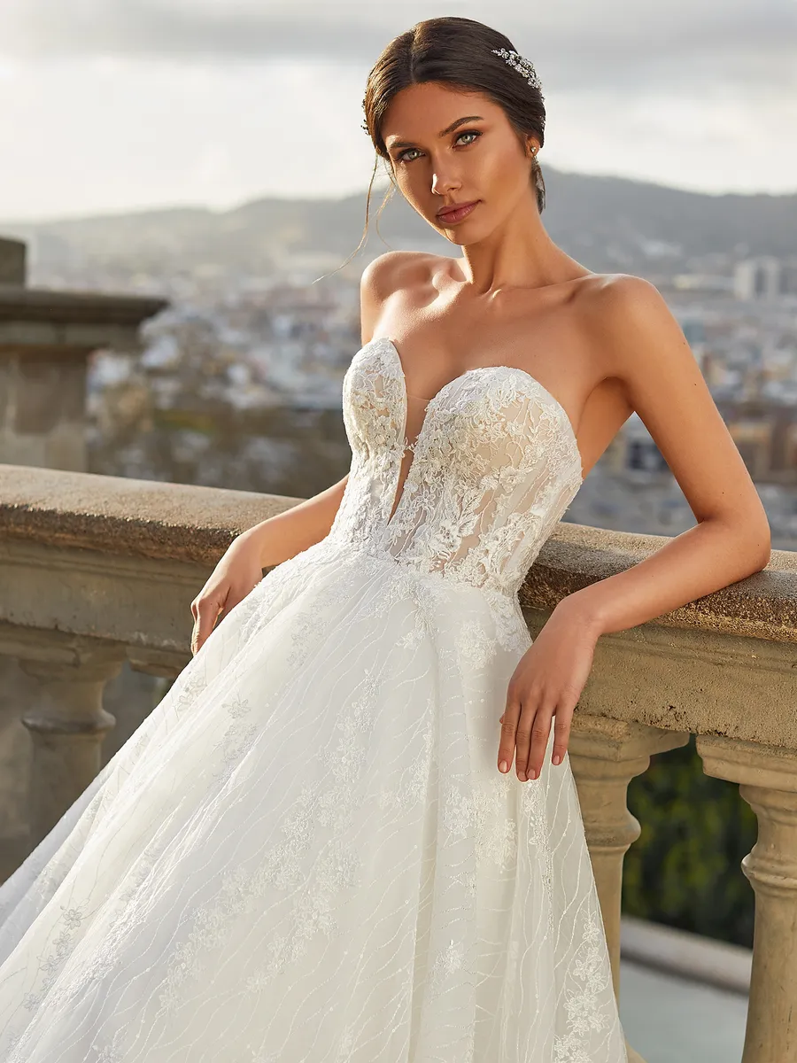 Pronovias