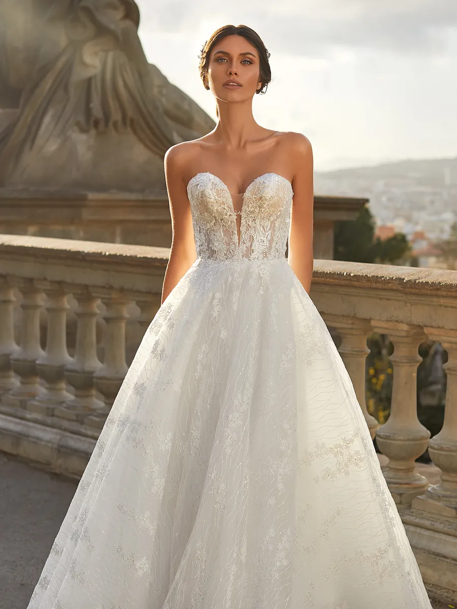 Pronovias